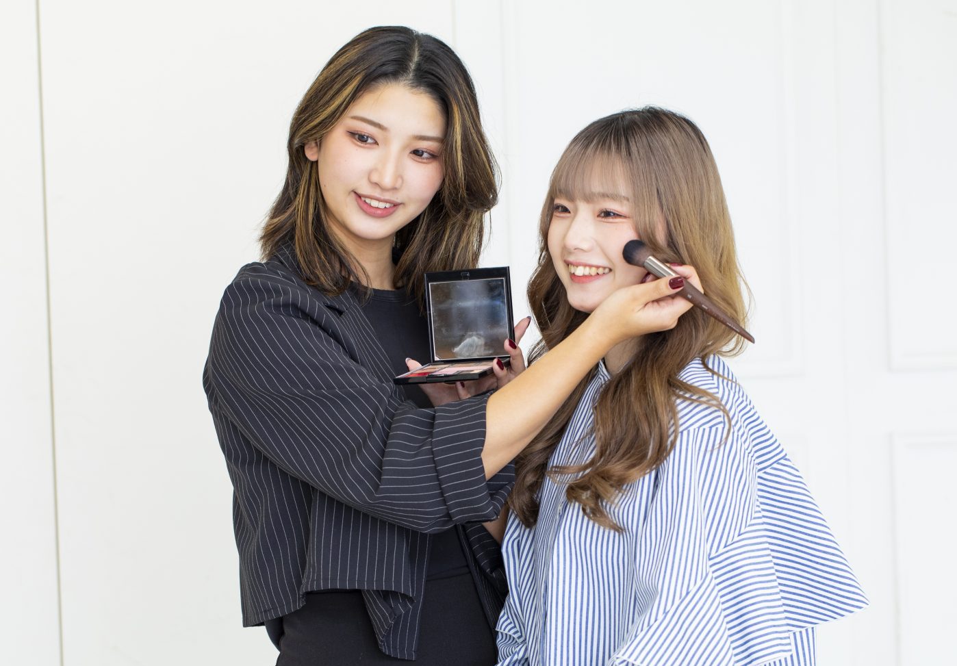 メイク・ネイル・エステ体験<br>6月14日(土)<br>13:30~15:00